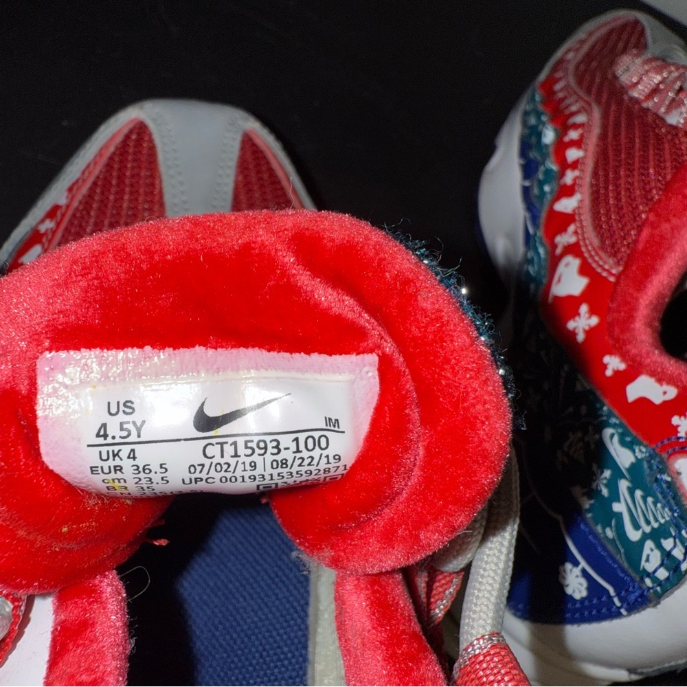 NIKE AIR MAX 95 Grade School "UGLY CHRISTMAS SWEATER" Size 5.5Y - Picture 6 of 10